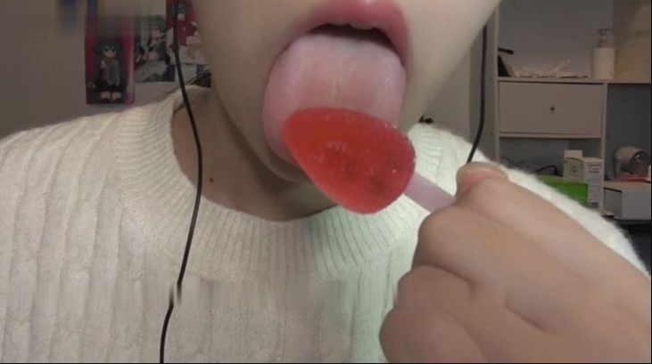 菜菜cyl不好吃棒棒糖